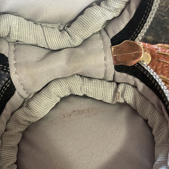 Itzy Ritzy Pacifier Holder - Picture 7 of 7